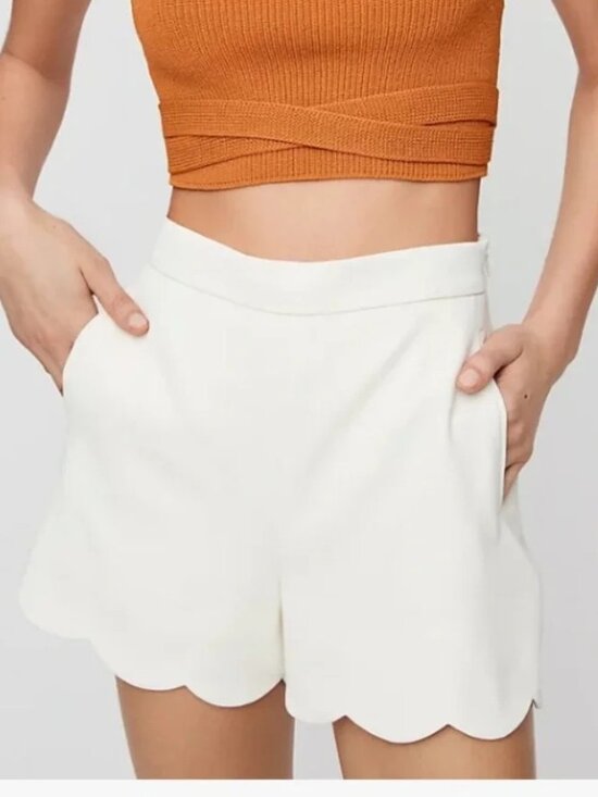 Aritzia Pants - Aritzia Wilfred Arbre High Waist Scalloped Shorts Lavender Size 00